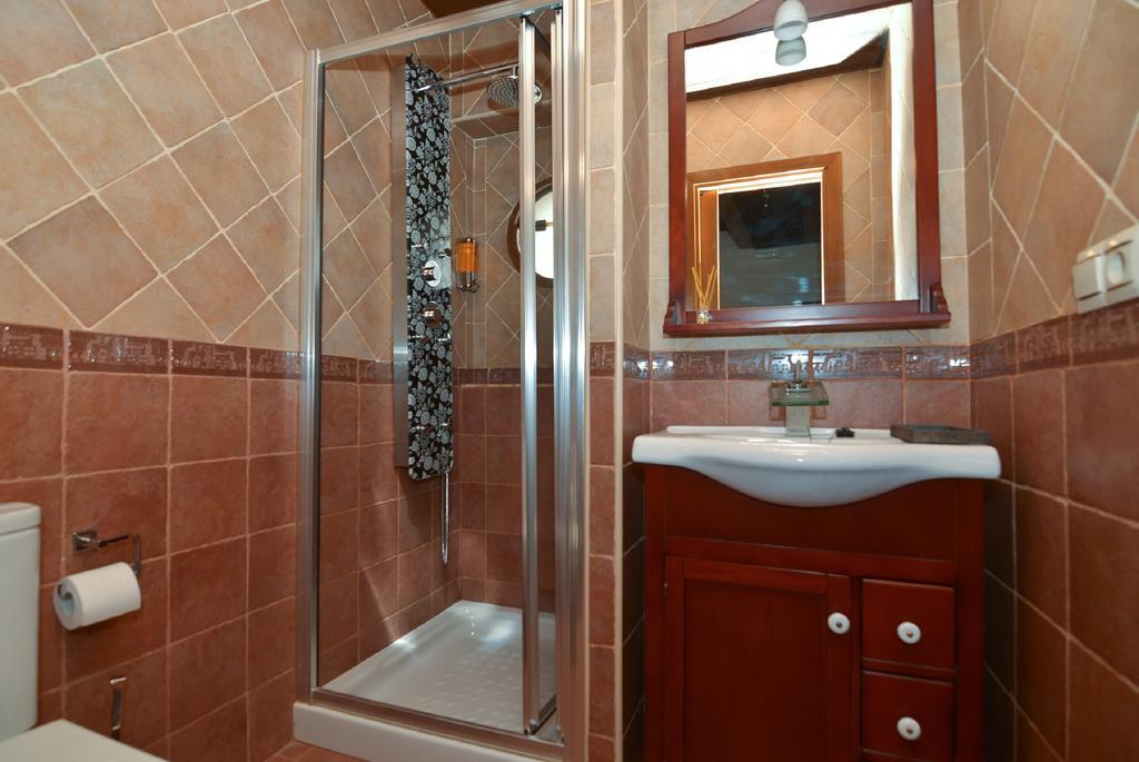 Apartamentos La Casa Del Grial Толедо Номер фото
